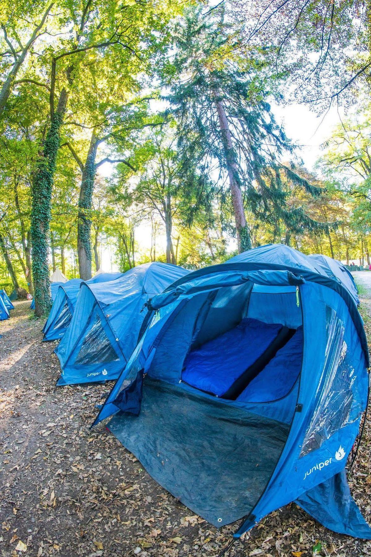 Pamplona Camping Hotel Aizoáin Buitenkant foto